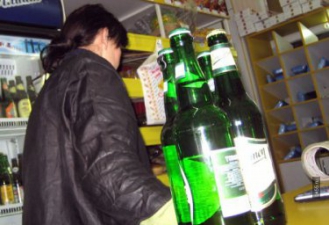 В Омске в точках общепита запретили продавать алкоголь